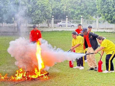 ​โครงการ​ป้องกัน​และระงับอัคคีภัย​ให้กับเยาวชน​ในสถาน​ศึกษา